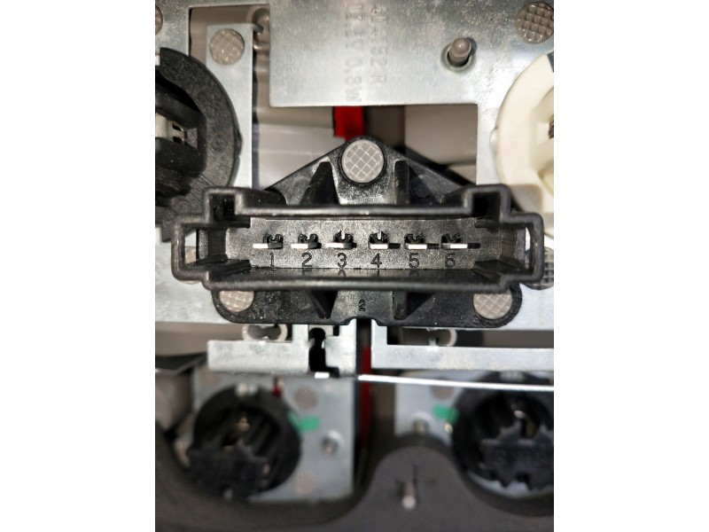 Recambio de piloto trasero derecho para mercedes clase m (w164) 320 cdi 4m edition 10 referencia OEM IAM   