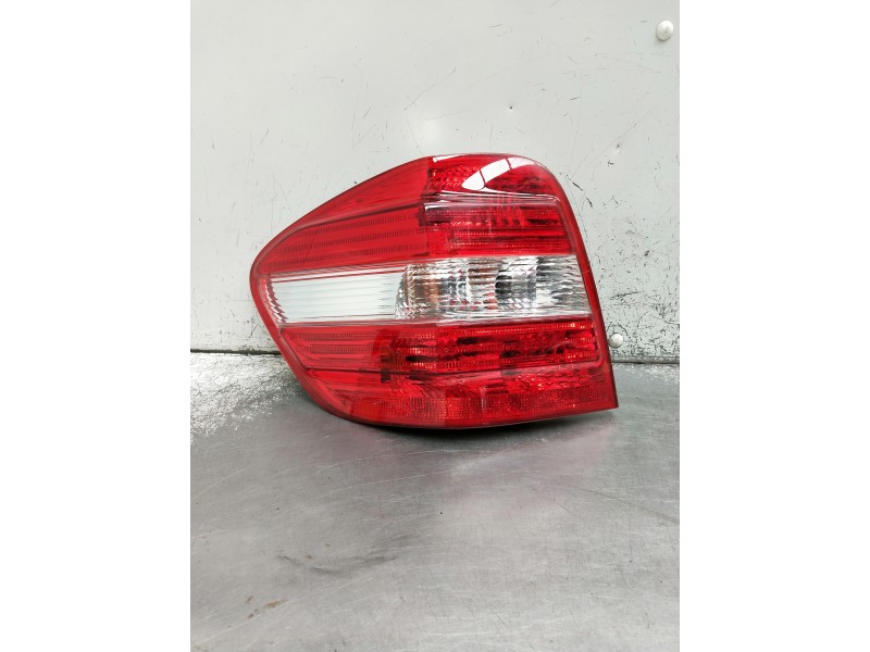 Recambio de piloto trasero izquierdo para mercedes clase m (w164) 320 cdi 4m edition 10 referencia OEM IAM A1649061100 A16490607