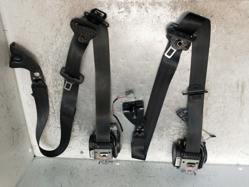 Recambio de juego cinturones delantero para renault clio iv referencia OEM IAM 868856883R 868840454R 