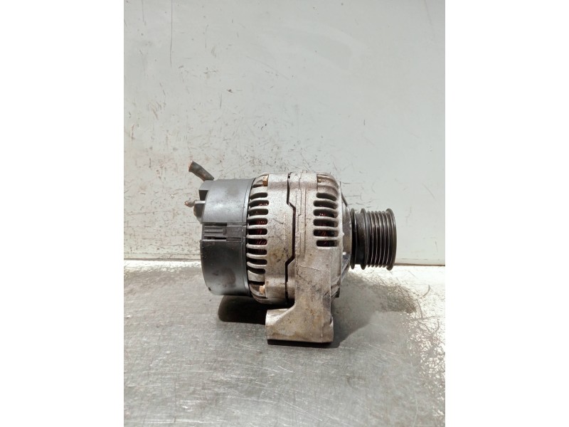 Recambio de alternador para mercedes clase e (w210) berlina diesel referencia OEM IAM 0986038170  