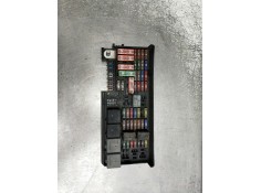 Recambio de caja reles / fusibles para mercedes clase m (w164) 320 cdi 4m edition 10 referencia OEM IAM A1645403072  