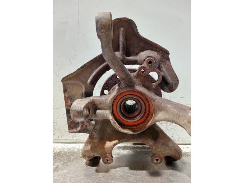 Recambio de mangueta delantera izquierda para volkswagen polo berlina (6n2) referencia OEM IAM   