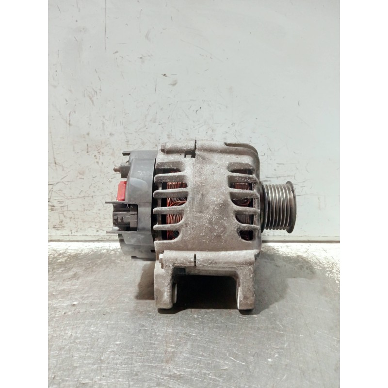 Recambio de alternador para renault megane iii berlina 5 p referencia OEM IAM 8200757870A 2605419B TG12C062