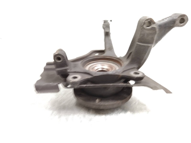 Recambio de mangueta delantera izquierda para lancia lancia y 1.4 ls referencia OEM IAM   