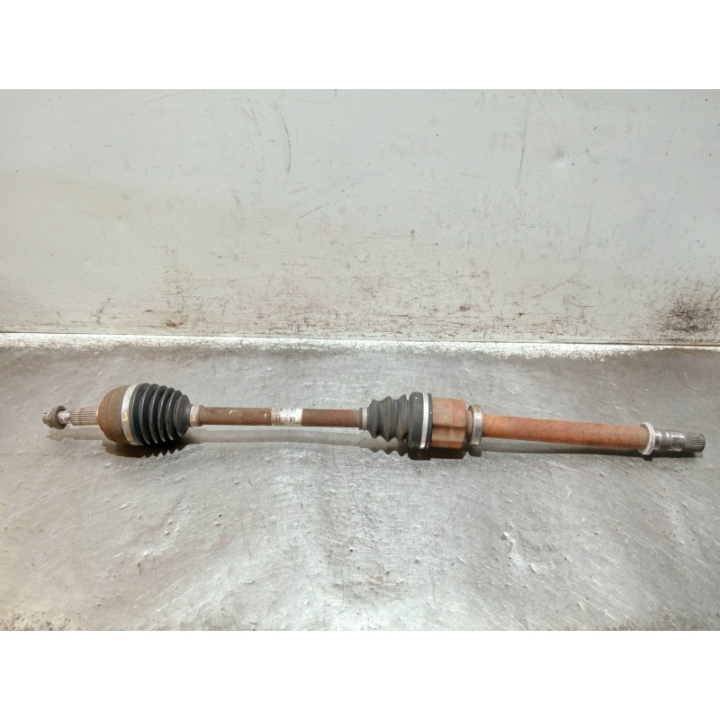 Recambio de transmision delantera derecha para renault megane iii berlina 5 p referencia OEM IAM 8200725511 BJ95LBC18 
