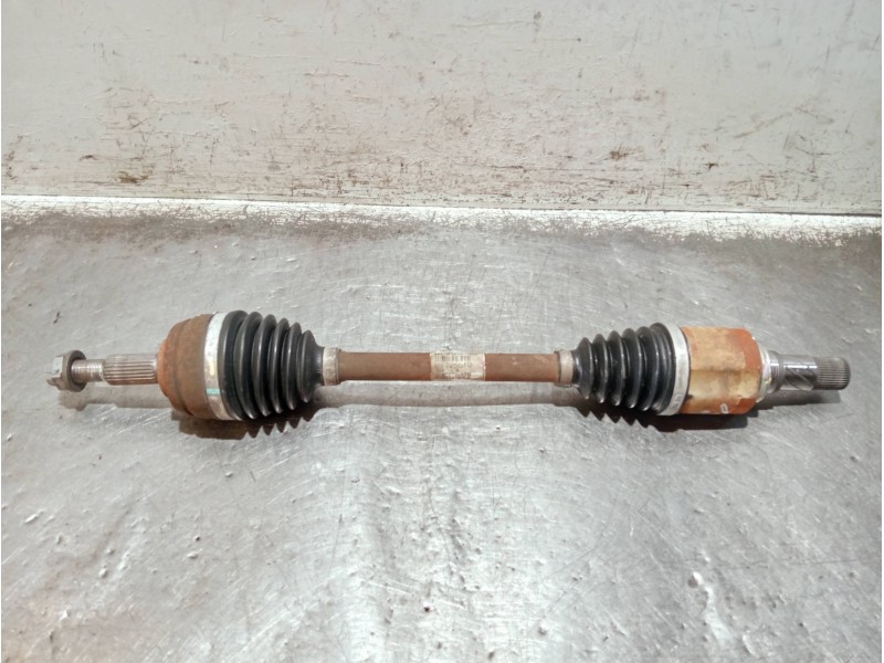 Recambio de transmision delantera izquierda para renault megane iii berlina 5 p referencia OEM IAM 8200725510 BJ95LBC17 