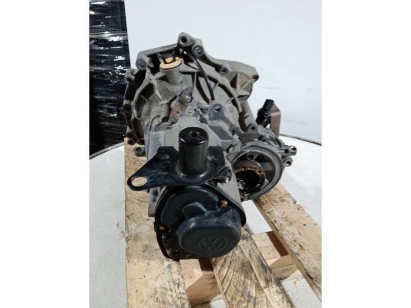 Recambio de caja cambios para volkswagen polo berlina (6n2) referencia OEM IAM ESY 080210212 5V