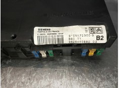 Recambio de caja reles / fusibles para peugeot 206 berlina referencia OEM IAM 962646088003   2