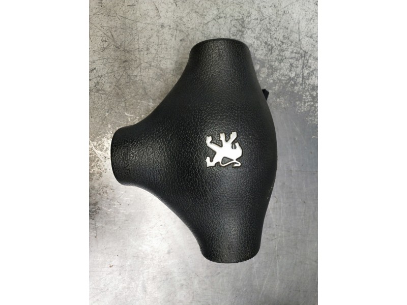 Recambio de airbag delantero izquierdo para peugeot 206 berlina referencia OEM IAM 96257484ZR  AIRBAG VOLANTE