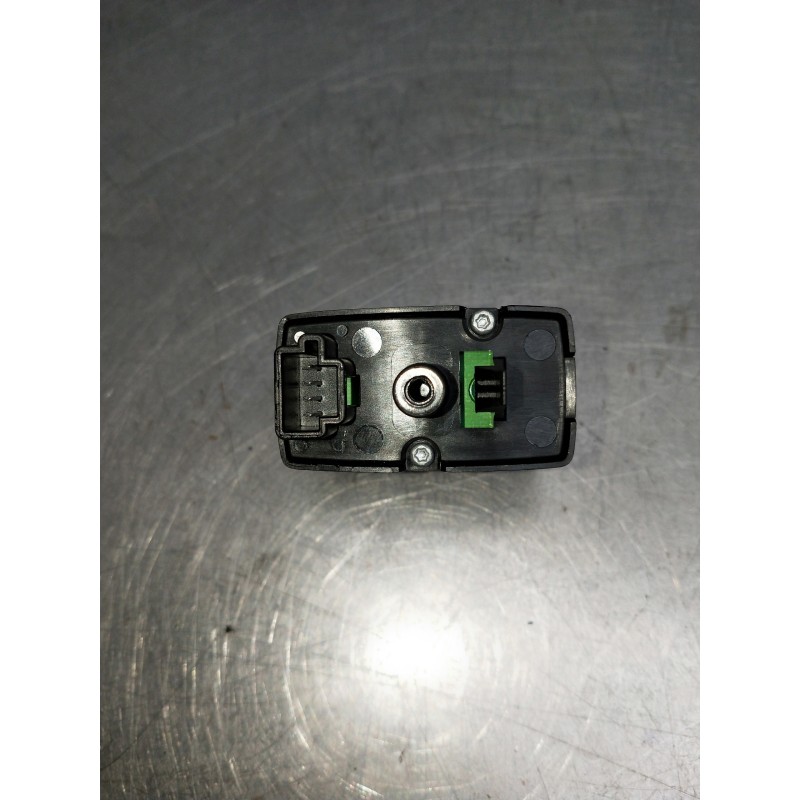 Recambio de mando elevalunas trasero izquierdo para mercedes clase m (w164) 320 cdi 4m edition 10 referencia OEM IAM A2518200510