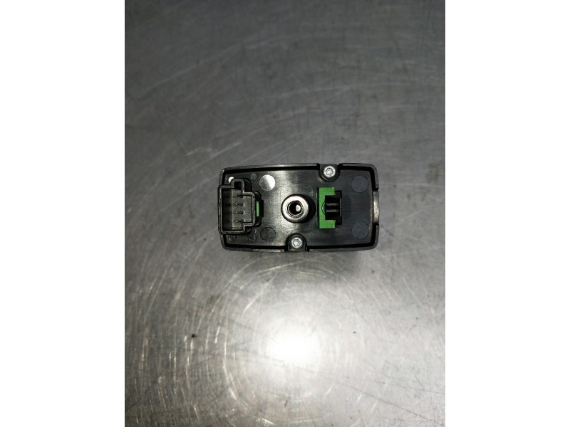 Recambio de mando elevalunas trasero izquierdo para mercedes clase m (w164) 320 cdi 4m edition 10 referencia OEM IAM A2518200510