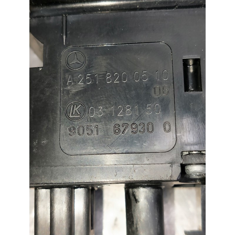 Recambio de mando elevalunas trasero izquierdo para mercedes clase m (w164) 320 cdi 4m edition 10 referencia OEM IAM A2518200510