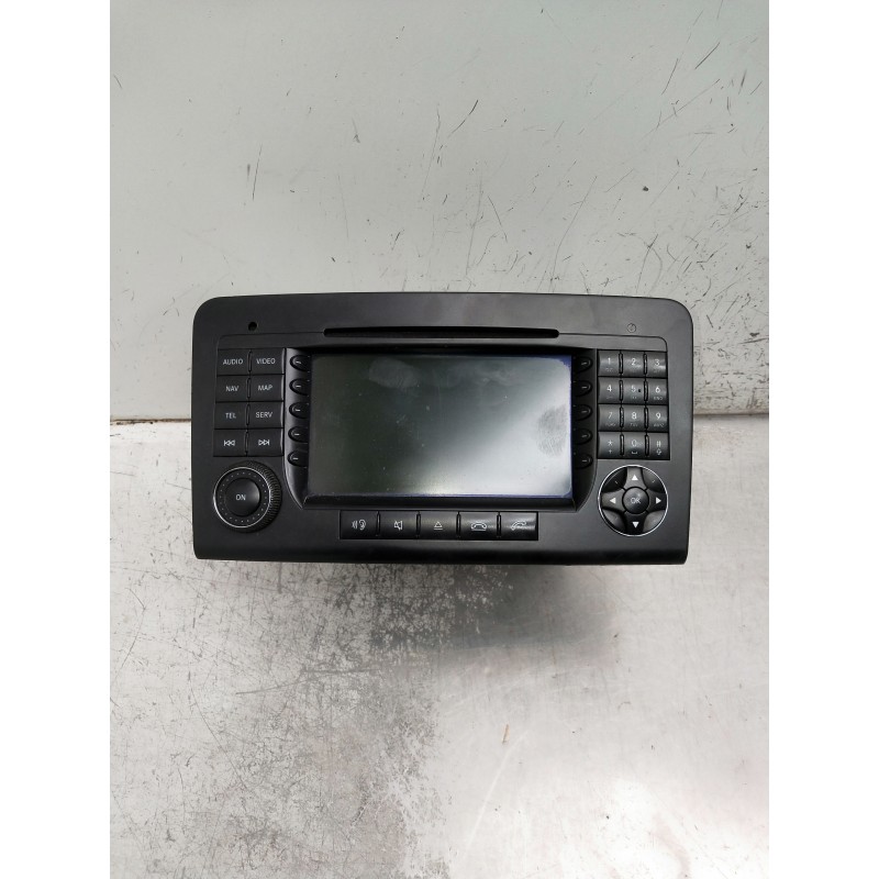 Recambio de sistema audio / radio cd para mercedes clase m (w164) 320 cdi 4m edition 10 referencia OEM IAM A1648703389 A20382700