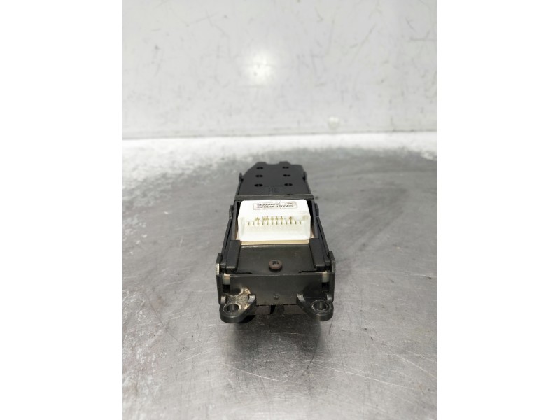 Recambio de mando elevalunas delantero izquierdo para toyota corolla verso (r1) referencia OEM IAM 370C73C25B06 848200F030 