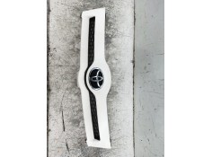 Recambio de rejilla delantera para toyota corolla verso (r1) referencia OEM IAM 531110F020  