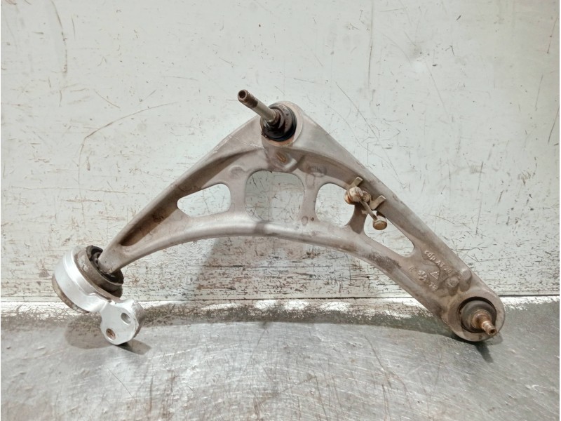 Recambio de brazo suspension inferior delantero derecho para bmw serie 3 berlina (e46) referencia OEM IAM   