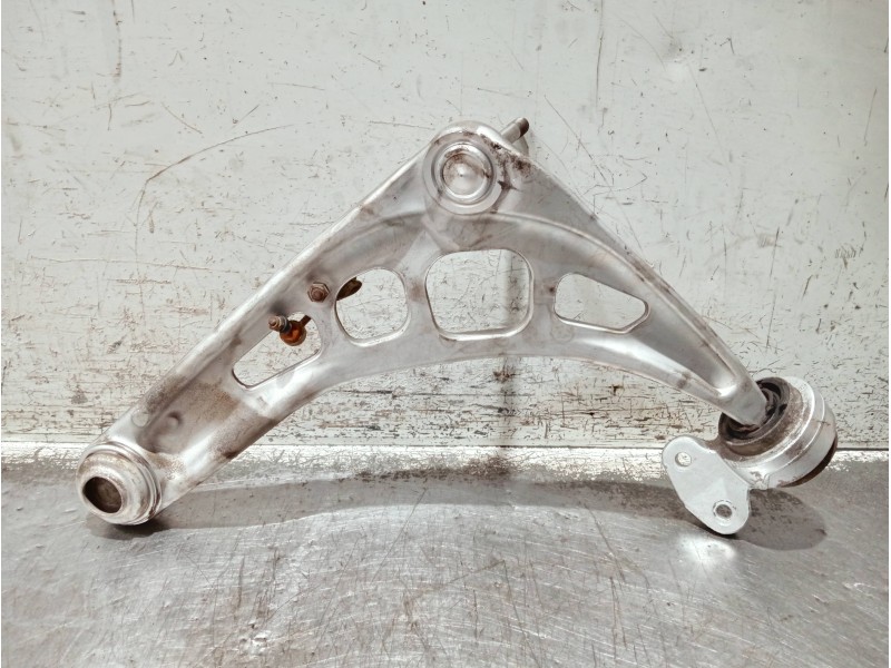 Recambio de brazo suspension inferior delantero derecho para bmw serie 3 berlina (e46) referencia OEM IAM   