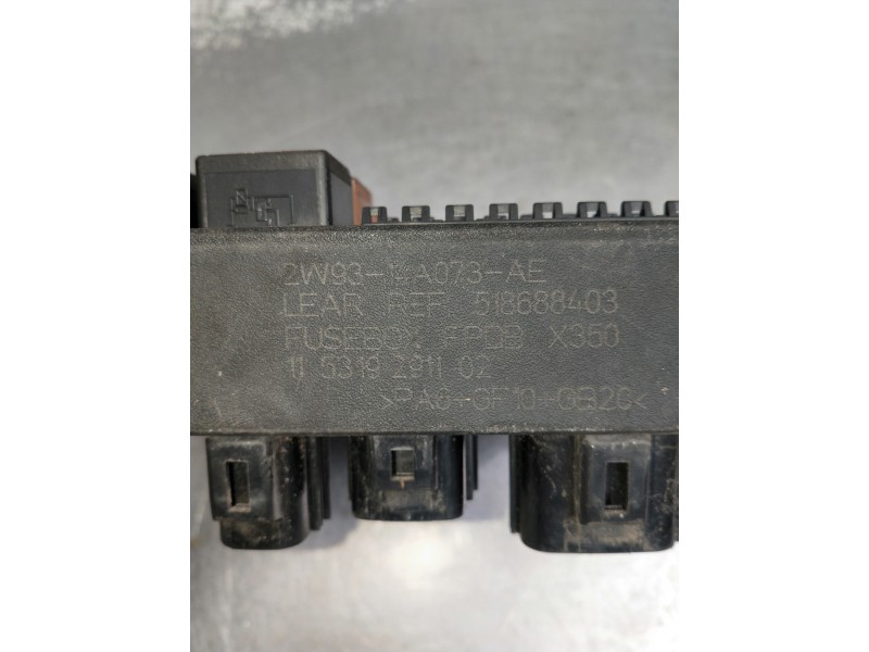 Recambio de caja reles / fusibles para jaguar xj referencia OEM IAM 2W9314A073AE 518688403 115319291102