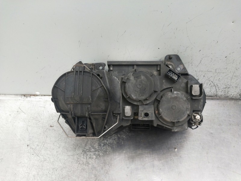 Recambio de faro derecho para jaguar xj referencia OEM IAM 2W9313W029JJ 89031486 XENON