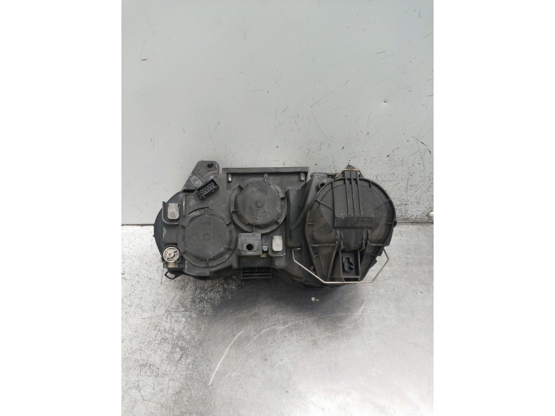 Recambio de faro izquierdo para jaguar xj referencia OEM IAM 89031486 73010137M XENON