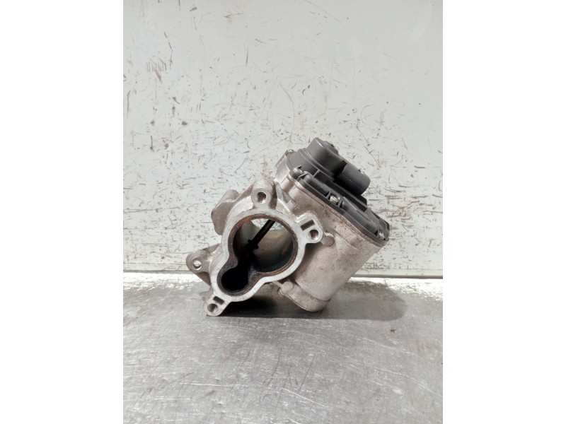 Recambio de valvula egr para renault koleos referencia OEM IAM 8200854280  