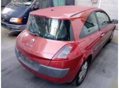 renault megane ii berlina 3p del año 2004 2