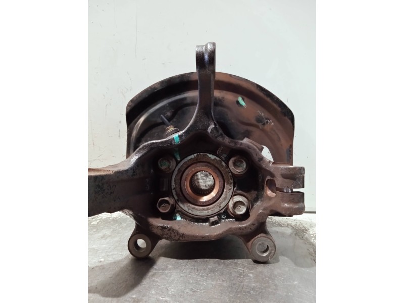 Recambio de mangueta delantera derecha para renault koleos referencia OEM IAM   