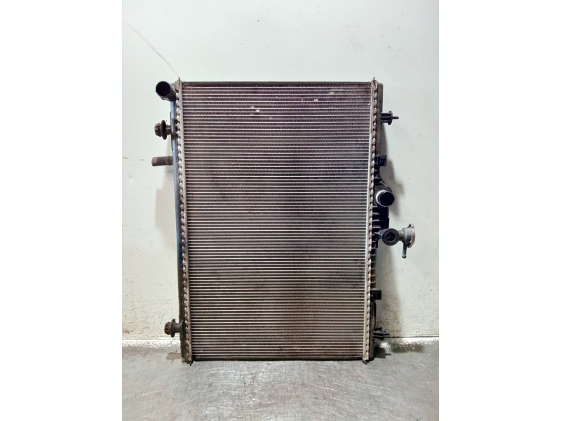 Recambio de radiador agua para renault koleos referencia OEM IAM L7892003 21400JY00A 16575000R005