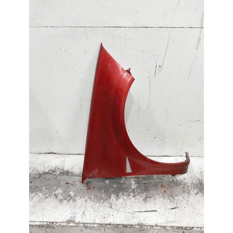 Recambio de aleta delantera derecha para renault megane ii berlina 3p 1.5 dci diesel referencia OEM IAM   