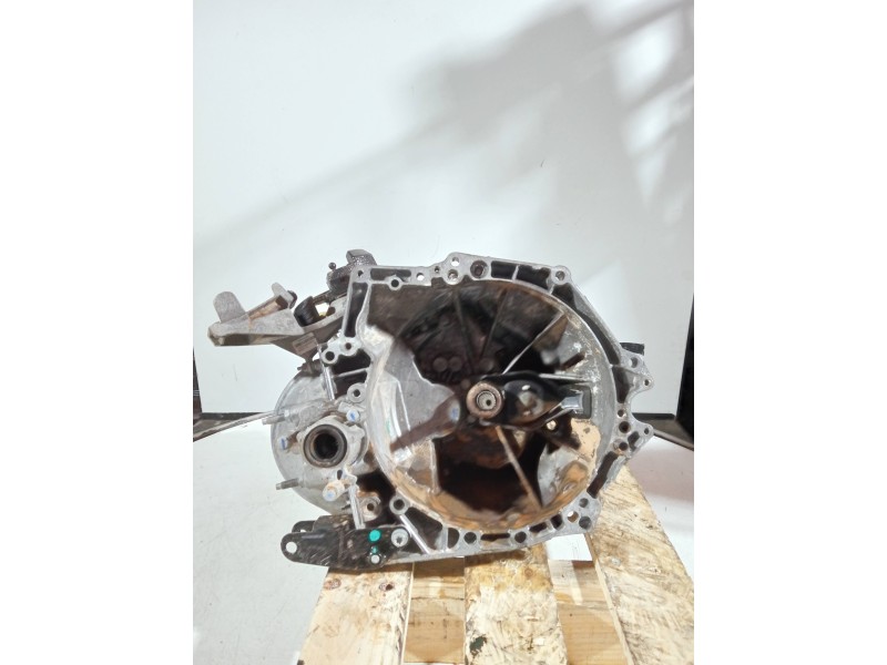 Recambio de caja cambios para peugeot 208 (p2) referencia OEM IAM 20V256 1863692 6V