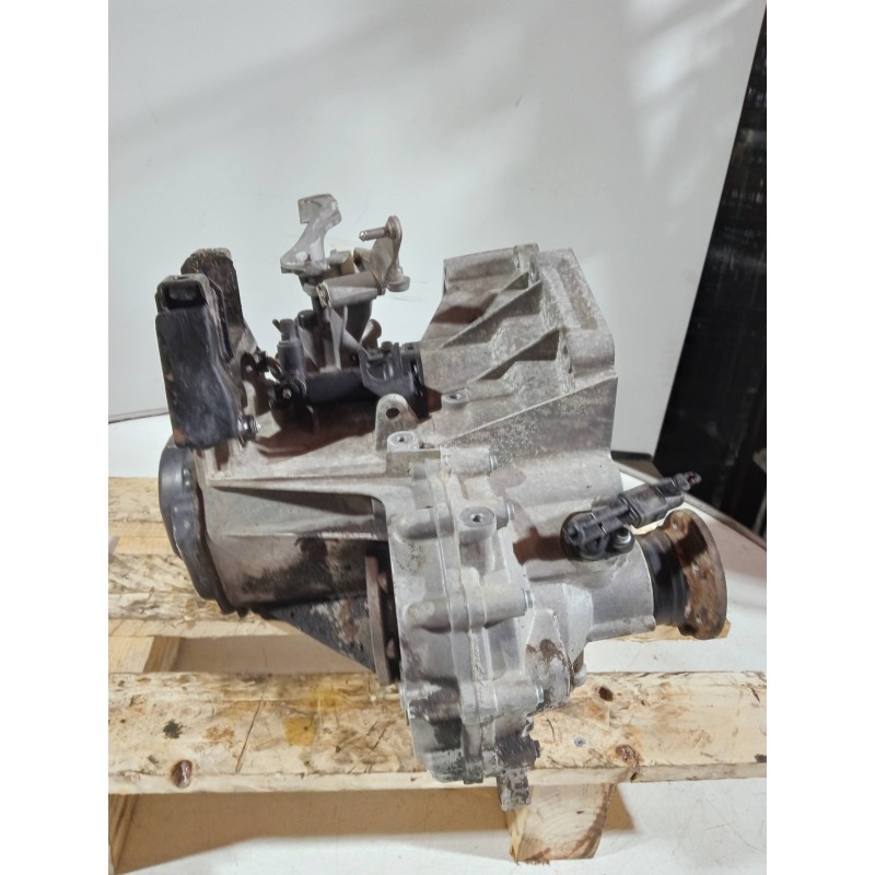 Recambio de caja cambios para volkswagen polo (9n3) referencia OEM IAM GRZ 30085482394 5V