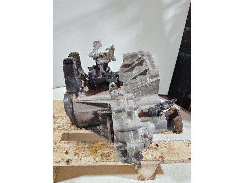 Recambio de caja cambios para volkswagen polo (9n3) referencia OEM IAM GRZ 30085482394 5V