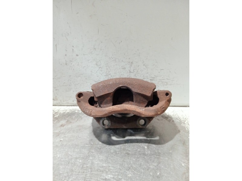 Recambio de pinza freno delantera derecha para nissan kubistar (x76) referencia OEM IAM 201646  