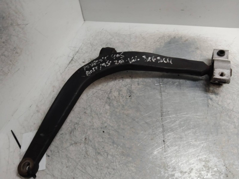 Recambio de brazo suspension inferior delantero derecho para peugeot 406 berlina (s1/s2) sv referencia OEM IAM   