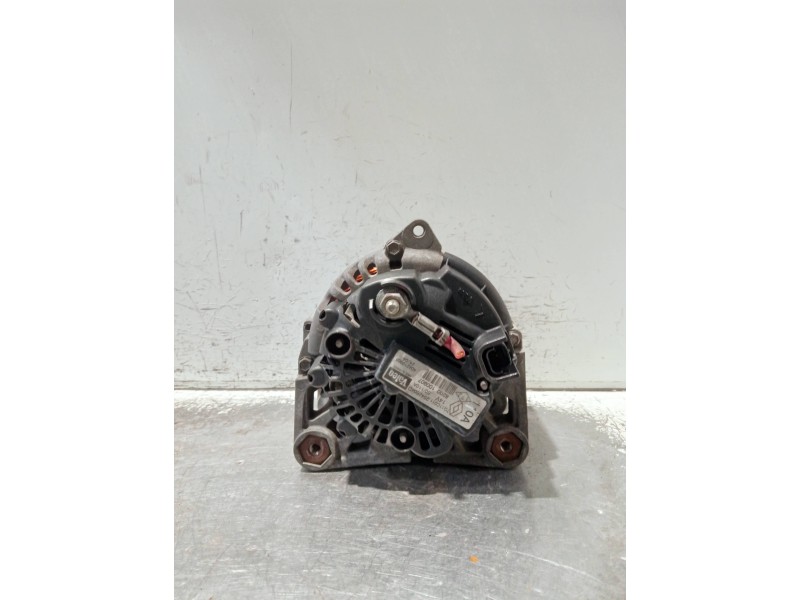 Recambio de alternador para renault megane ii berlina 3p 1.5 dci diesel referencia OEM IAM 8200100907 2542664D TG11C011