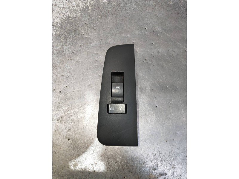 Recambio de mando elevalunas delantero derecho para chevrolet epica ltx referencia OEM IAM 96327938  