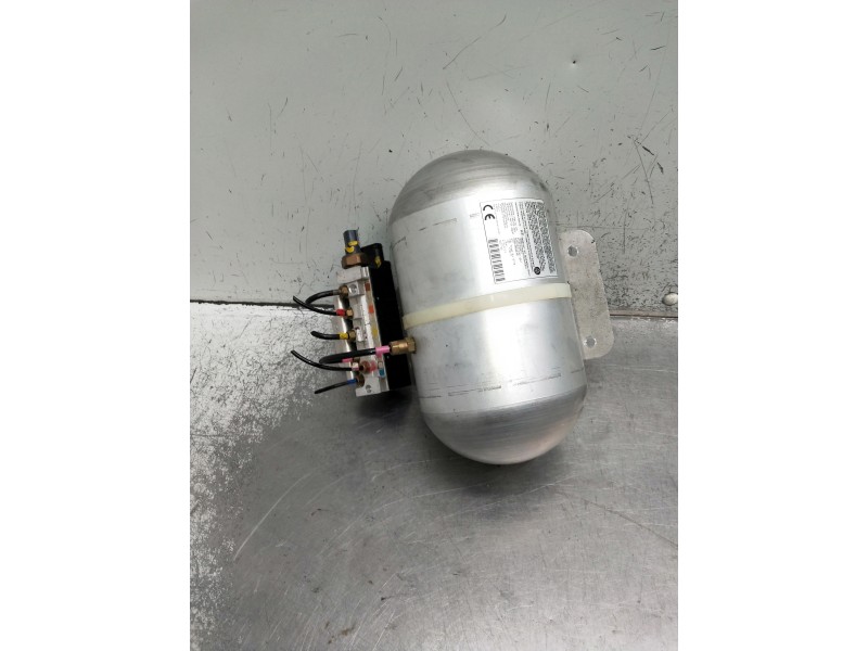 Recambio de bomba suspension para jaguar xj referencia OEM IAM 2W935B696AE KF201500011 ACUMULADOR