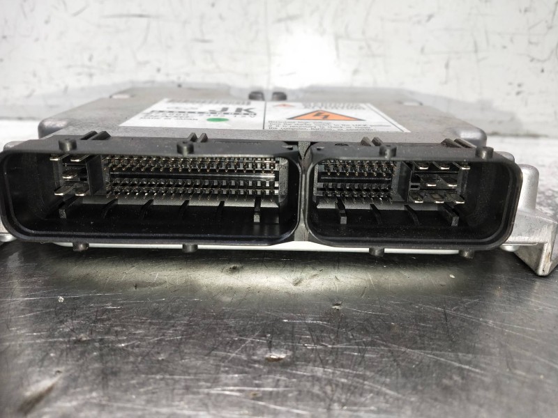 Recambio de centralita motor uce para subaru legacy familiar/outback b13 (bp) referencia OEM IAM 22611AN040 2758007492 