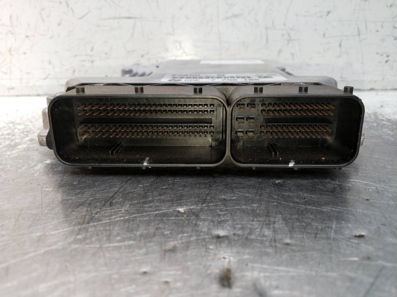 Recambio de centralita motor uce para bmw serie 3 berlina (e90) referencia OEM IAM 0281012501  