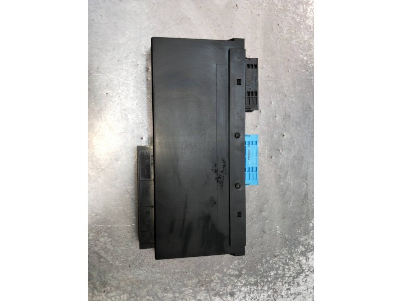 Recambio de modulo electronico para bmw serie 3 berlina (e90) referencia OEM IAM 6135698270901 532305D06 