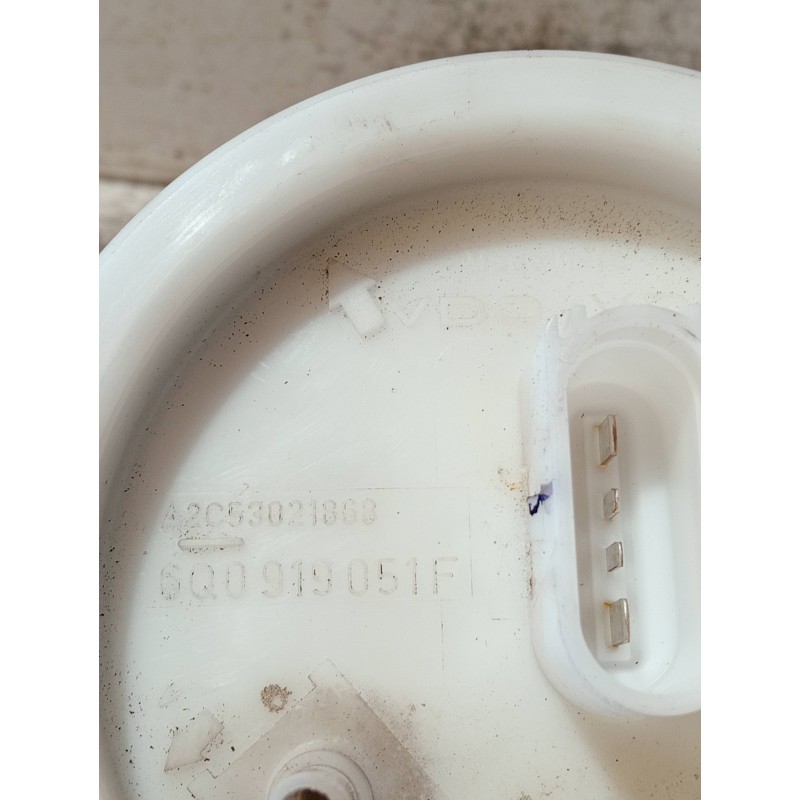 Recambio de bomba combustible para volkswagen polo (9n3) referencia OEM IAM 6Q0919051F A2C53021863 