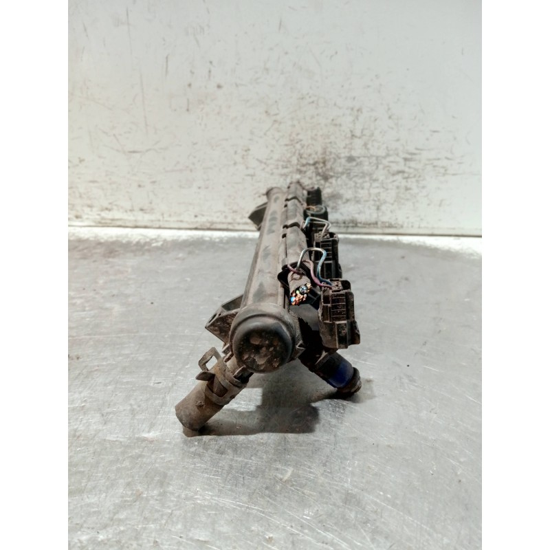 Recambio de rampa inyectora para volkswagen polo (9n3) referencia OEM IAM 036133320 036133319 