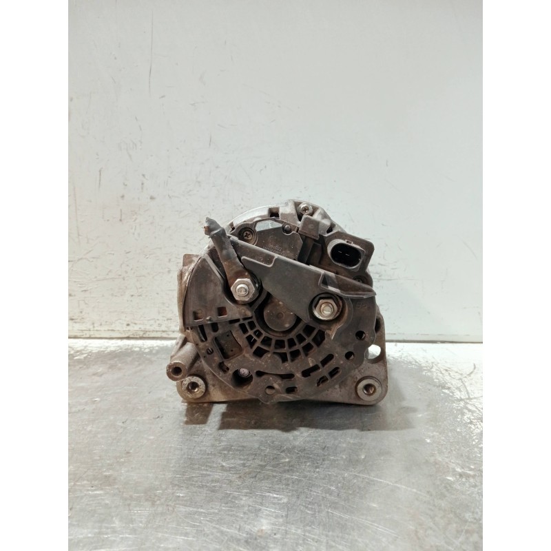 Recambio de alternador para volkswagen polo (9n3) referencia OEM IAM 112274  