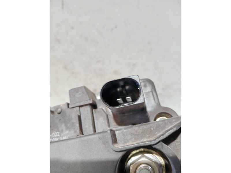 Recambio de alternador para volkswagen polo (9n3) referencia OEM IAM 112274  