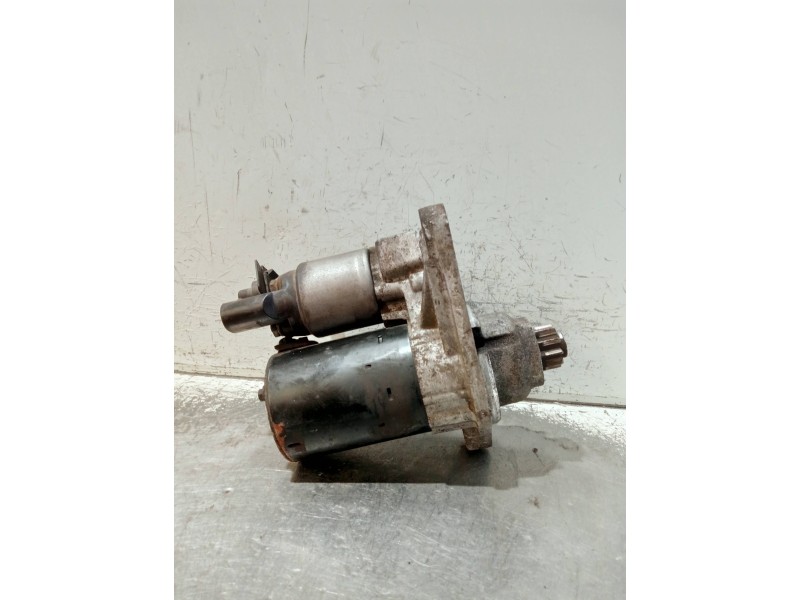 Recambio de motor arranque para volkswagen polo (9n3) referencia OEM IAM 021911023R 0001120406 