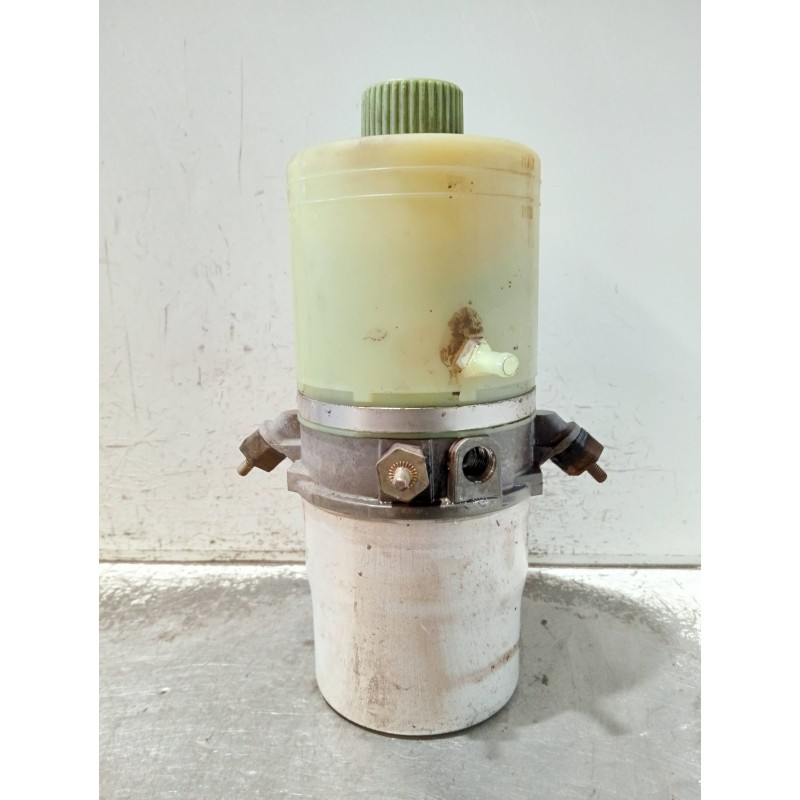 Recambio de bomba direccion para volkswagen polo (9n3) referencia OEM IAM 6Q0423156AB 6Q1423051AN 6Q1423371