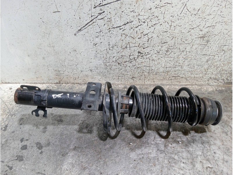 Recambio de amortiguador delantero izquierdo para audi a1 (8x) ambition referencia OEM IAM 6R0413031S  
