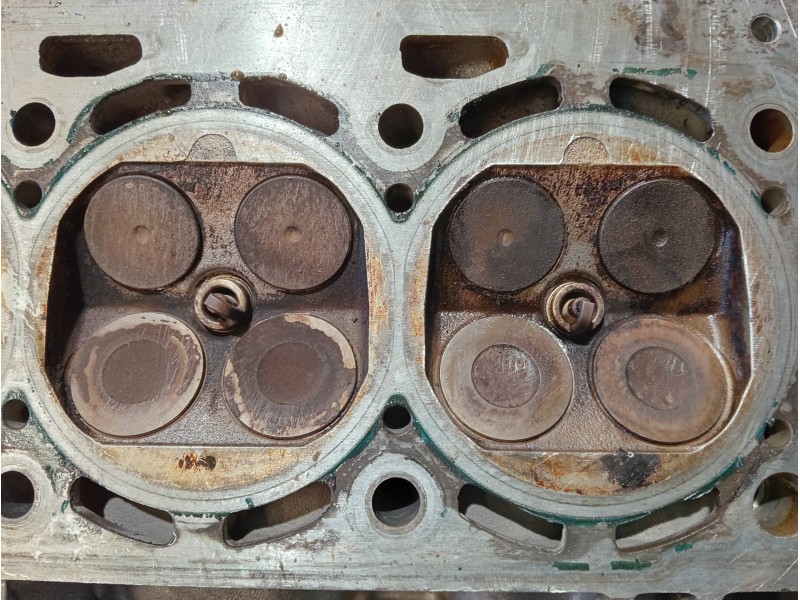 Recambio de culata para volkswagen polo (9n3) referencia OEM IAM 036103373AK BKY 