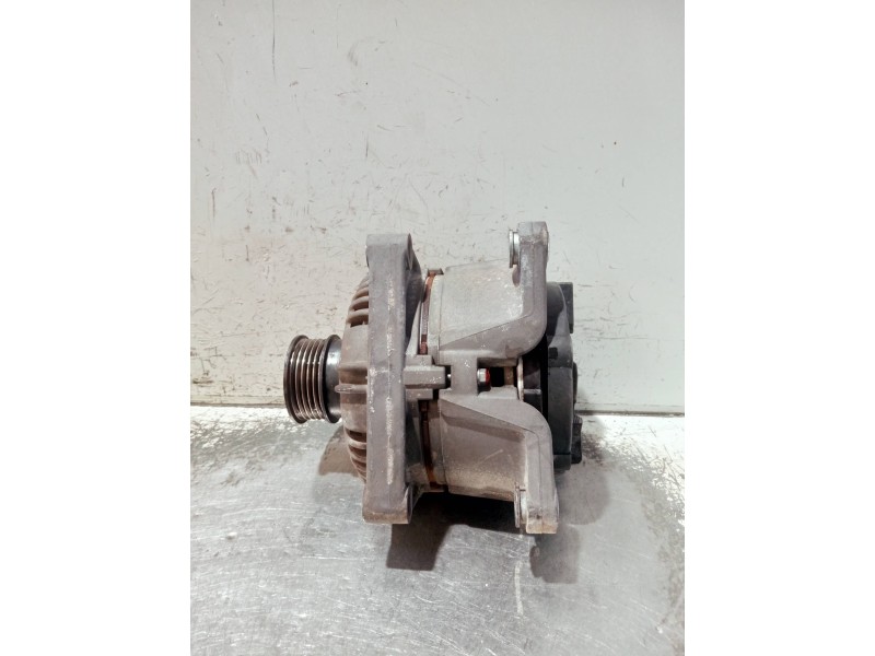 Recambio de alternador para opel astra gtc referencia OEM IAM 13229984 0124325163 