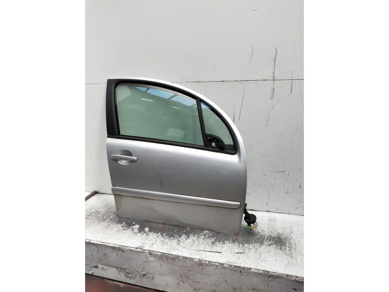 Recambio de puerta delantera derecha para citroen c3 referencia OEM IAM   5P